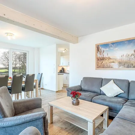 Holiday home Seewolke 2 *